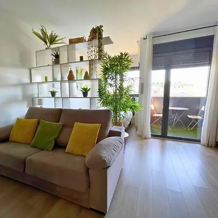 Loft climatizado, piscina, parking, metro en la puerta-3