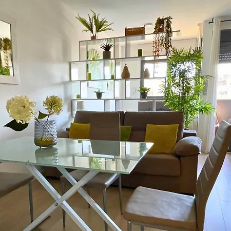 Loft climatizado, piscina, parking, metro en la puerta-2